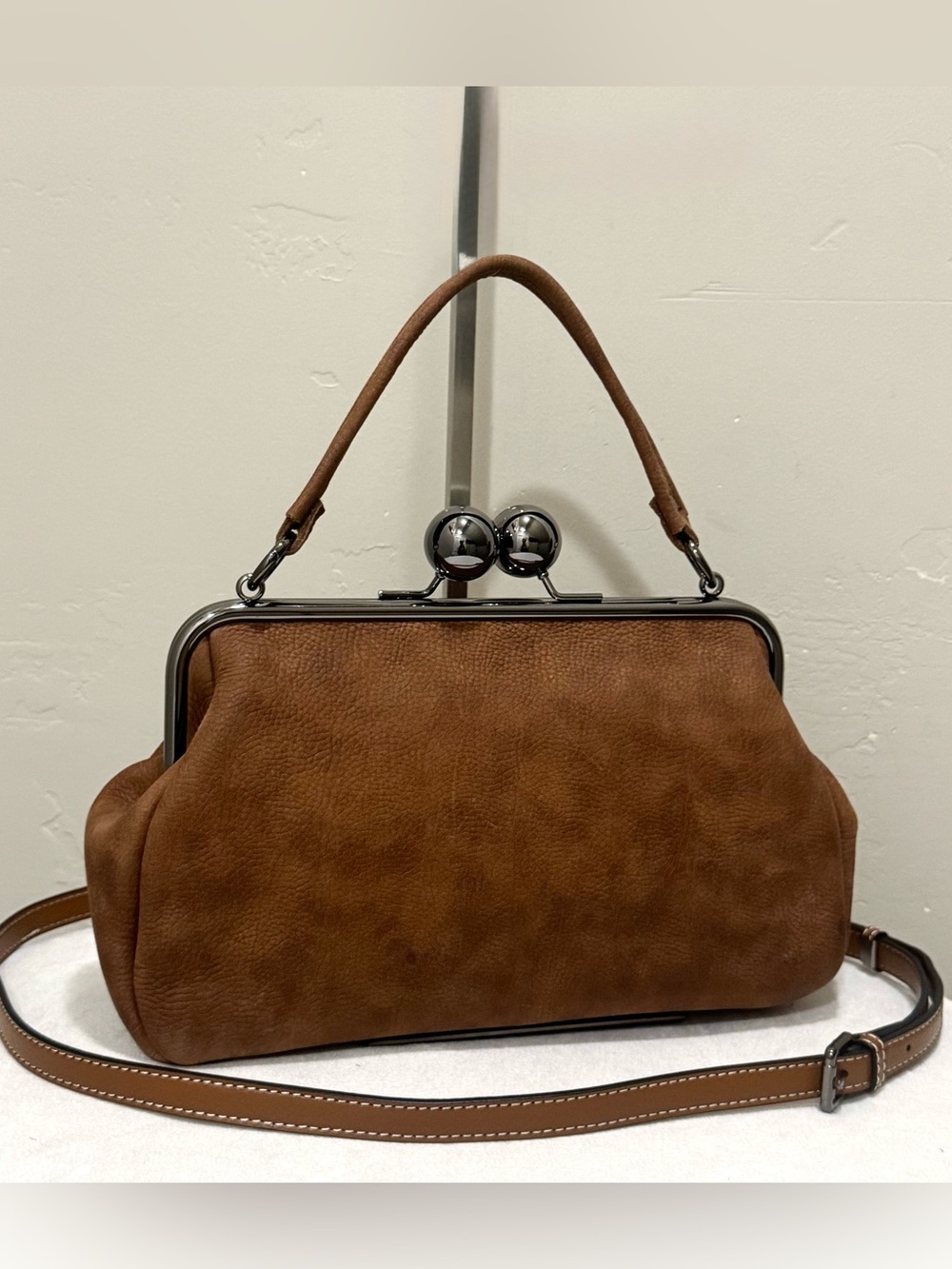 Distressed Top-Grain Cowhide Handcrafted Kisslock Frame Bag, Multi Use Style Bag